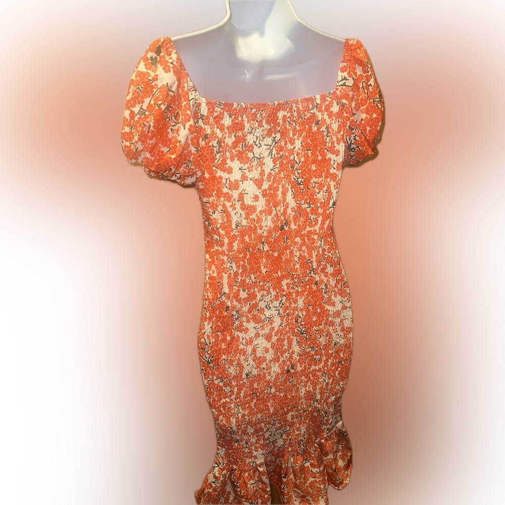NWT Hello Molly Orange Floral Smocked Midi Dress size 6